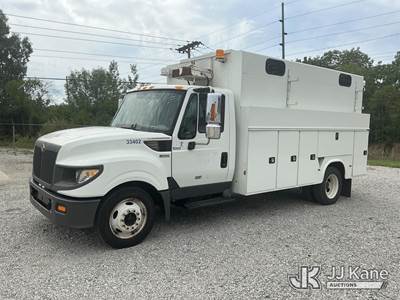 2015 International TerraStar Air Compressor/Enclosed Utility Truck