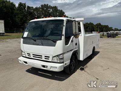 Isuzu NPR Mechanic / Service Truck