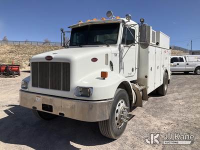 Peterbilt 330 Mechanic / Service Truck