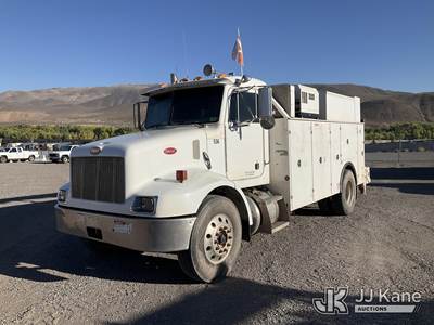 2005 Peterbilt 330 Mechanics Service Truck
