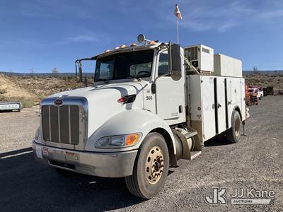2005 Peterbilt 335 Mechanics Service Truck