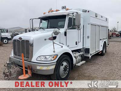 2013 Peterbilt 337 Enclosed High-Top Service Truck