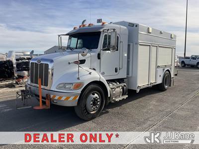 2013 Peterbilt 337 Enclosed Service Truck