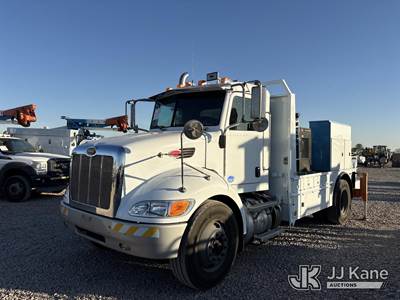 2013 Peterbilt 337 Mechanics Service Truck