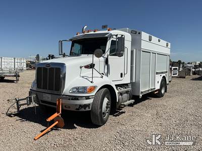 2013 Peterbilt 337 Enclosed High-Top Service Truck