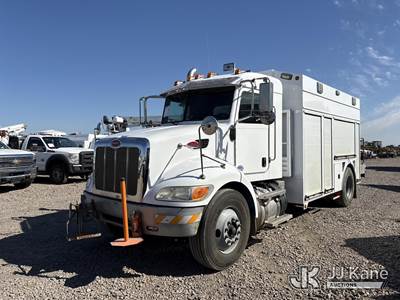 2013 Peterbilt 337 Enclosed Service Truck
