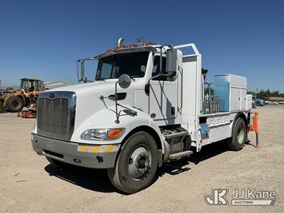 2014 Peterbilt 337 Mechanics Service Truck