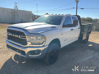 2020 RAM 3500 Crew-Cab Flatbed/Service Truck