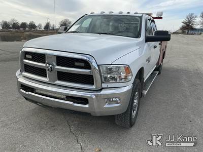 2017 RAM 3500 Crew-Cab Service Truck