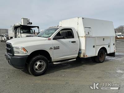 2015 RAM 3500 4x4 Enclosed Service Truck