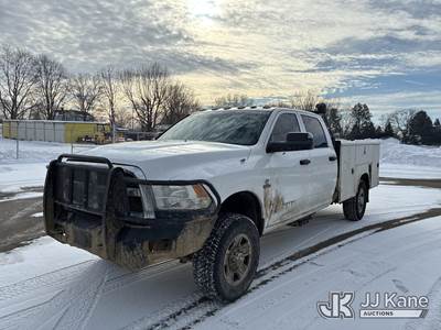 2017 RAM 3500 4x4 Crew-Cab Service Truck