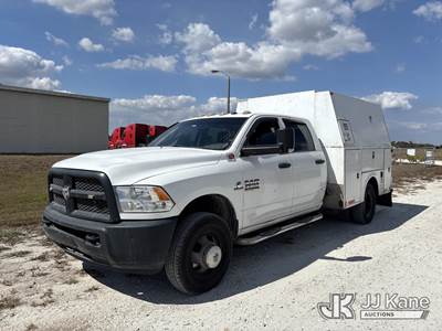 2014 RAM 3500 4x4 Crew-Cab Enclosed Service Truck