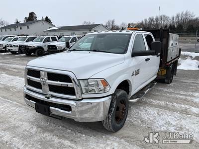 2016 RAM 3500 4x4 Crew-Cab Flatbed Truck