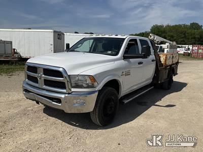 2015 Ram 3500 4x4 Crew-Cab Flatbed/Service Truck