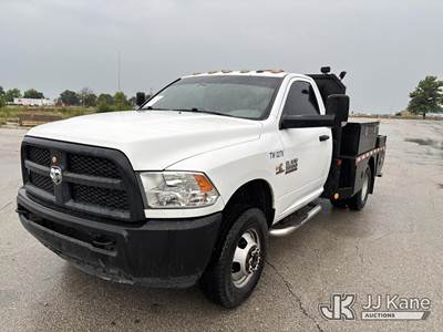 2016 RAM 3500 Flatbed/Service Truck