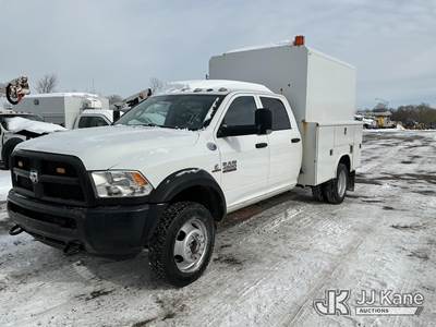 2018 RAM 4500 4x4 Crew-Cab Enclosed Service Truck