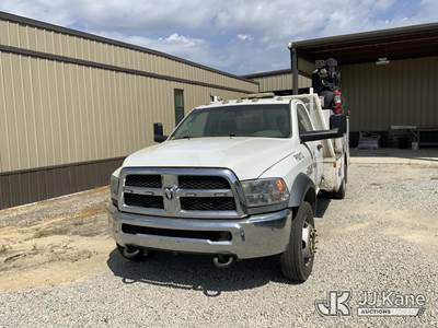 2014 RAM 4500 Enclosed Lube/Service Truck