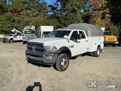 2018 RAM 4500 4x4 Crew-Cab Enclosed Service Truck