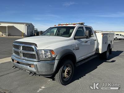 2013 RAM 5500 4x4 Crew-Cab Service Truck