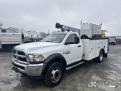 with Auto Crane HC-7 material crane w/remote