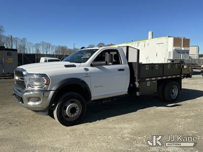 2019 RAM 5500 Flatbed/Service Truck
