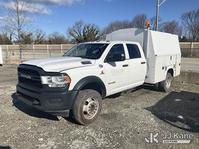 2019 RAM 5500 4x4 Crew-Cab Enclosed Service Truck