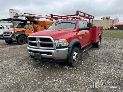 2018 RAM 5500 4x4 Crew-Cab Service Truck