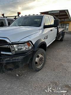 2015 RAM 5500 Crew-Cab Flatbed/Service Truck
