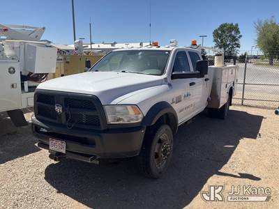 2015 RAM 5500 Crew-Cab Service Truck