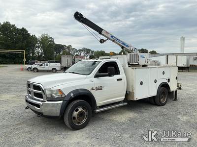2015 Ram 5500 4x4 Mechanics Service Truck