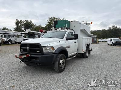 2013 RAM 5500 4x4 Regular Cab Service Truck