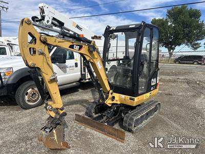 2015 Caterpillar 301.7D Mini Hydraulic Excavator