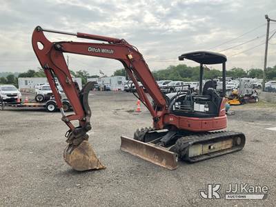 2005 Ditch Witch MX502 Mini Hydraulic Excavator