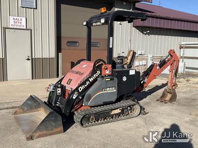 2011 Ditch Witch XT855 Mini Hydraulic Excavator/Tool Carrier