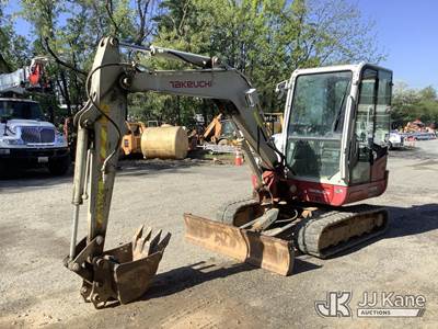 2016 Takeuchi TB240 Mini Hydraulic Excavator