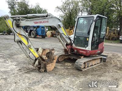 2016 Takeuchi TB240 Mini Hydraulic Excavator