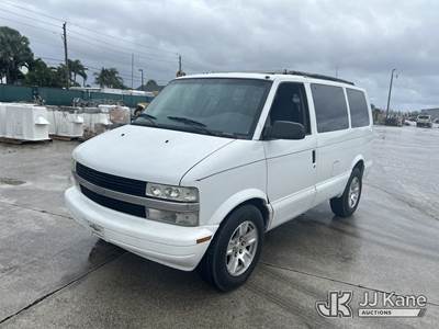 2004 Chevrolet Astro Passenger Van