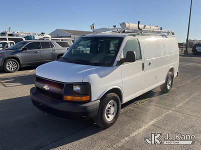 2013 Chevrolet Express 2500 Cargo Van