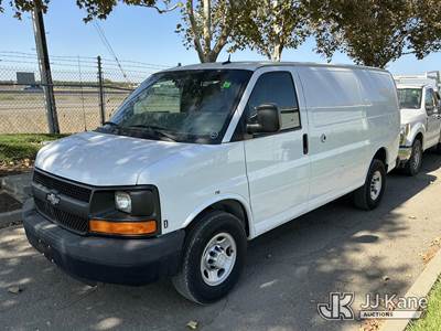 2015 Chevrolet Express 2500 Cargo Van