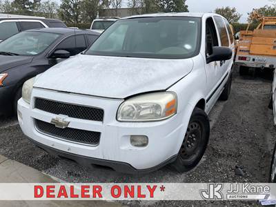 Chevrolet Uplander Minivan