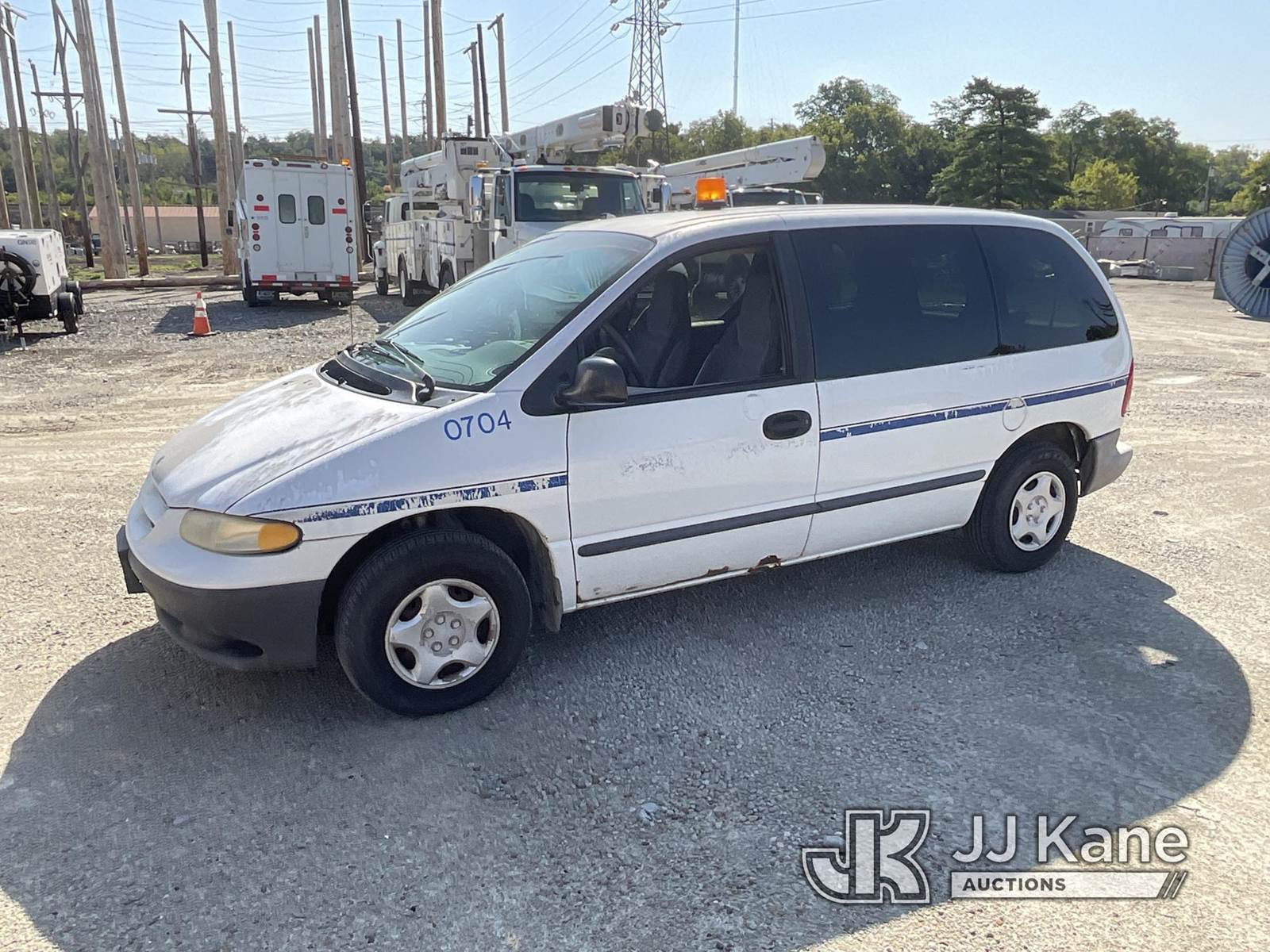 1999 Dodge Caravan Mini Passenger Van For Sale, 197,768 Miles Dayton