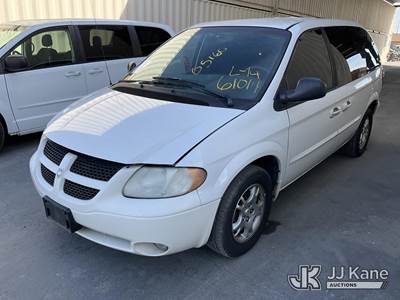 2002 Dodge Caravan Sport Mini Passenger Van