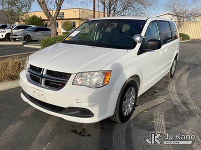 2014 Dodge Grand Caravan SE Mini Passenger Van