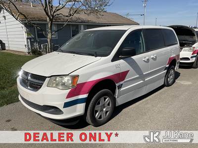 2012 Dodge Grand Caravan SE Mini Passenger Van