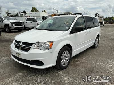 2015 Dodge Grand Caravan SE Mini Cargo Van