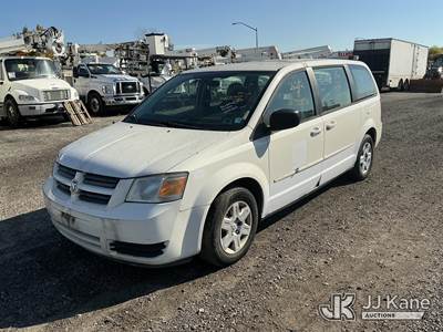 2010 Dodge Grand Caravan SE Mini Passenger Van