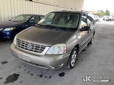 2005 Ford Freestar SE Mini Passenger Van