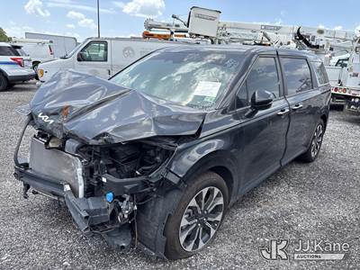 2024 Kia Carnival EX Mini Passenger Van