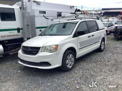2013 RAM Base Mini Cargo Van