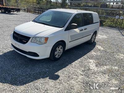 2013 RAM Base Mini Cargo Van